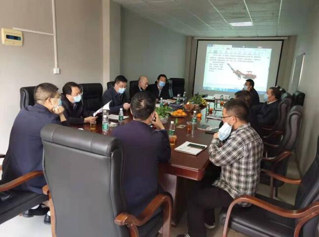 武汉铁路总公司领导莅临亚舟重工指导工作